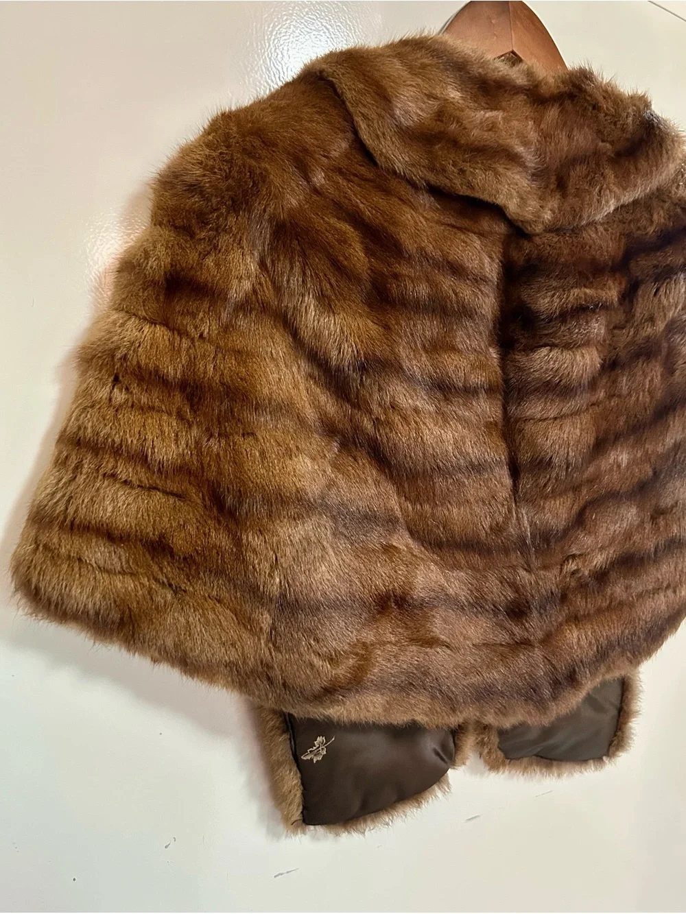 Luxury Mid Century 1950s Brown Mink Fur Shawl Wrap Stole